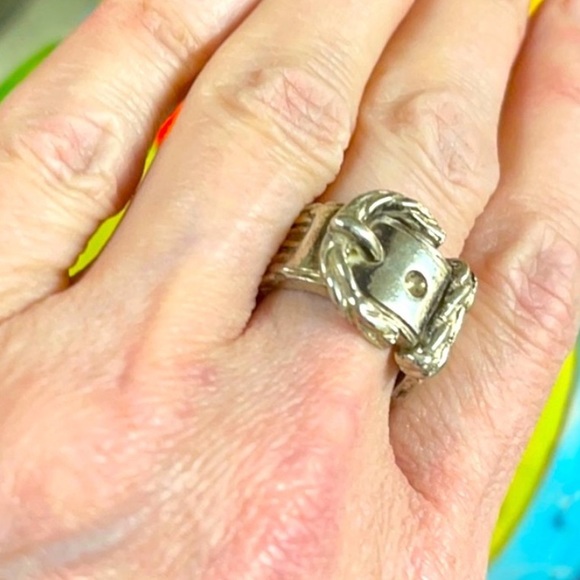 WOW POSHMARK - Authentic Hermès Sterling Silver Belt Buckle Ring - Picture 3 of 16